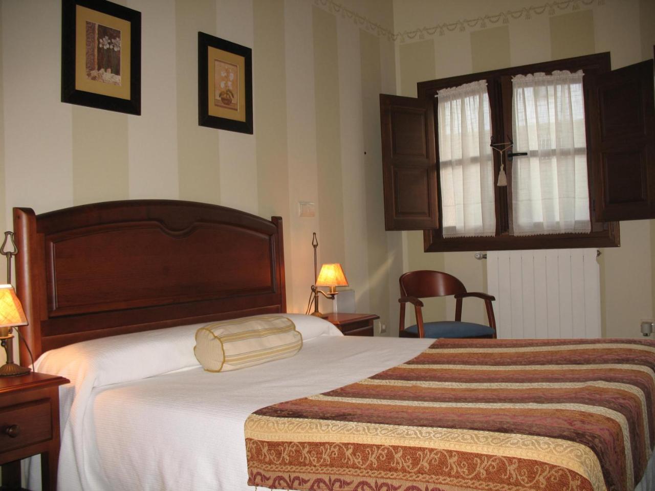Hotel Rural La Corolla Quintueles